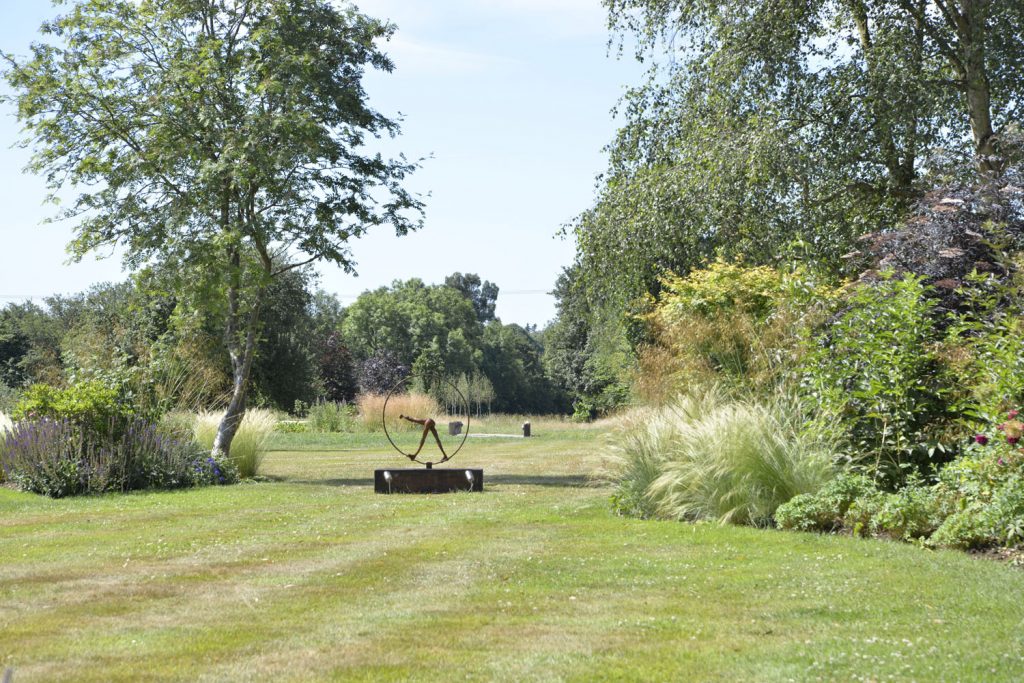 Petefire Artist Blacksmith – The Lady, blacksmith forged garden sculpture, South West Herts